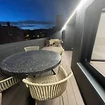 Oktheway Areal Terrace Oleiros